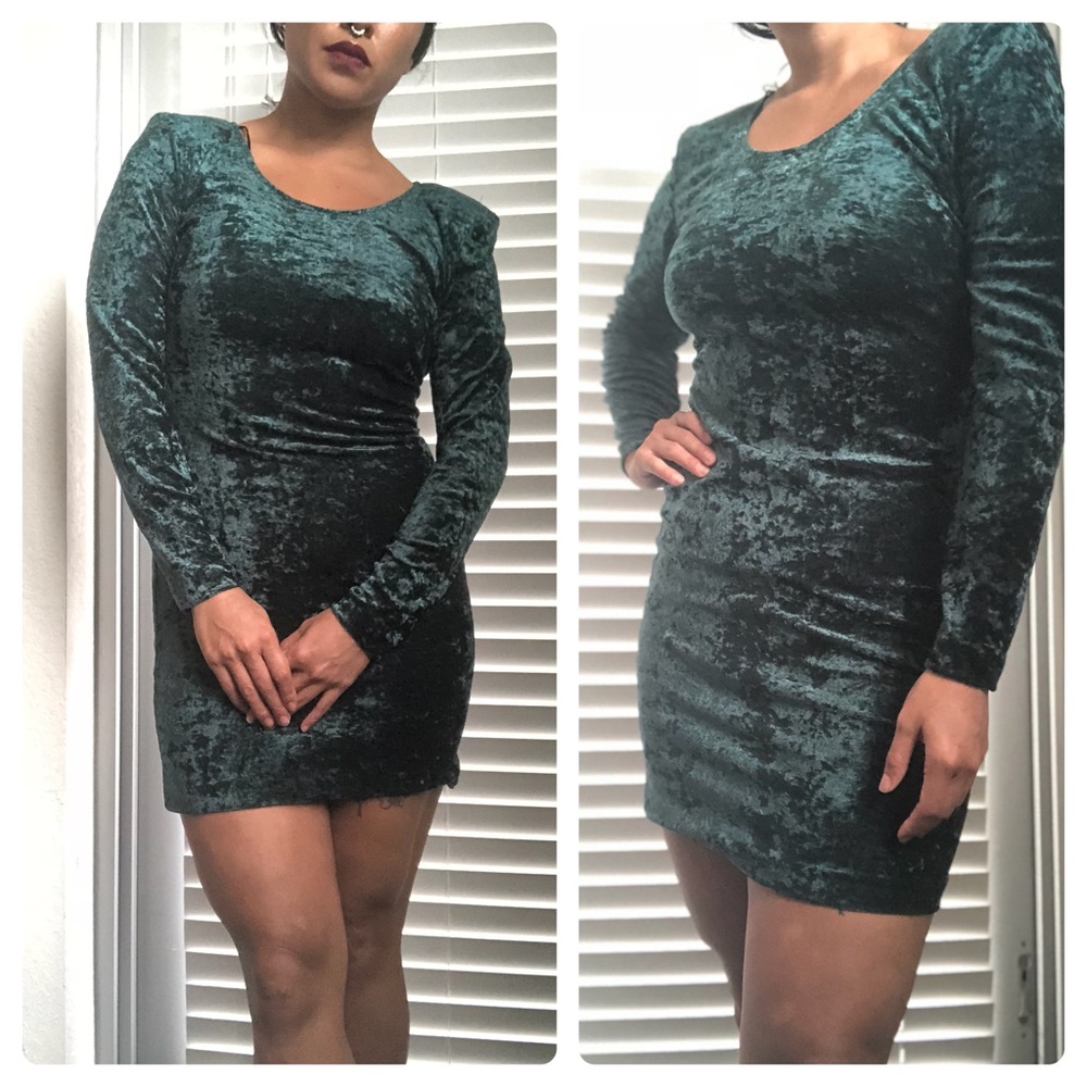 Vntg Dark Green Velvet Dress!